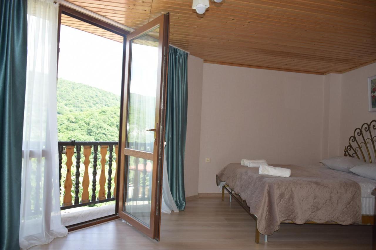 Guest House Ilto Akhmeta Exterior photo